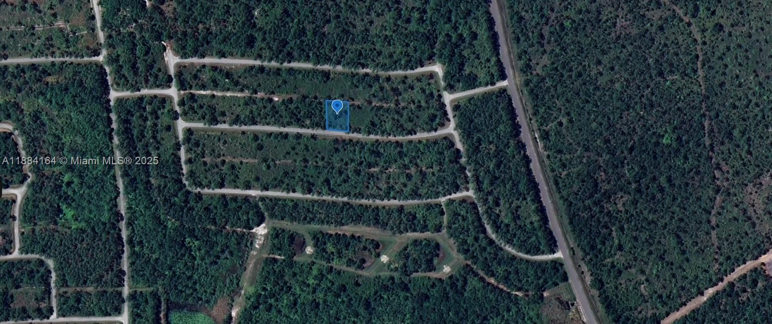 En Venta: $15,900 (0.03 acres)