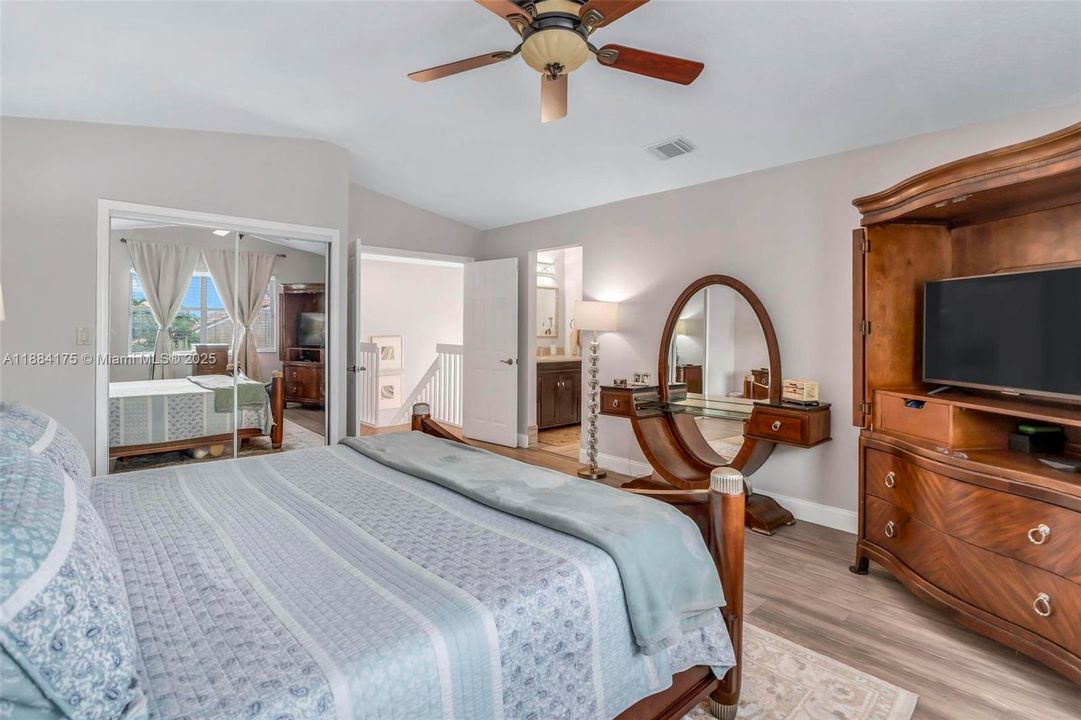 最近售出: $674,900 (3 贝兹, 2 浴室, 2071 平方英尺)