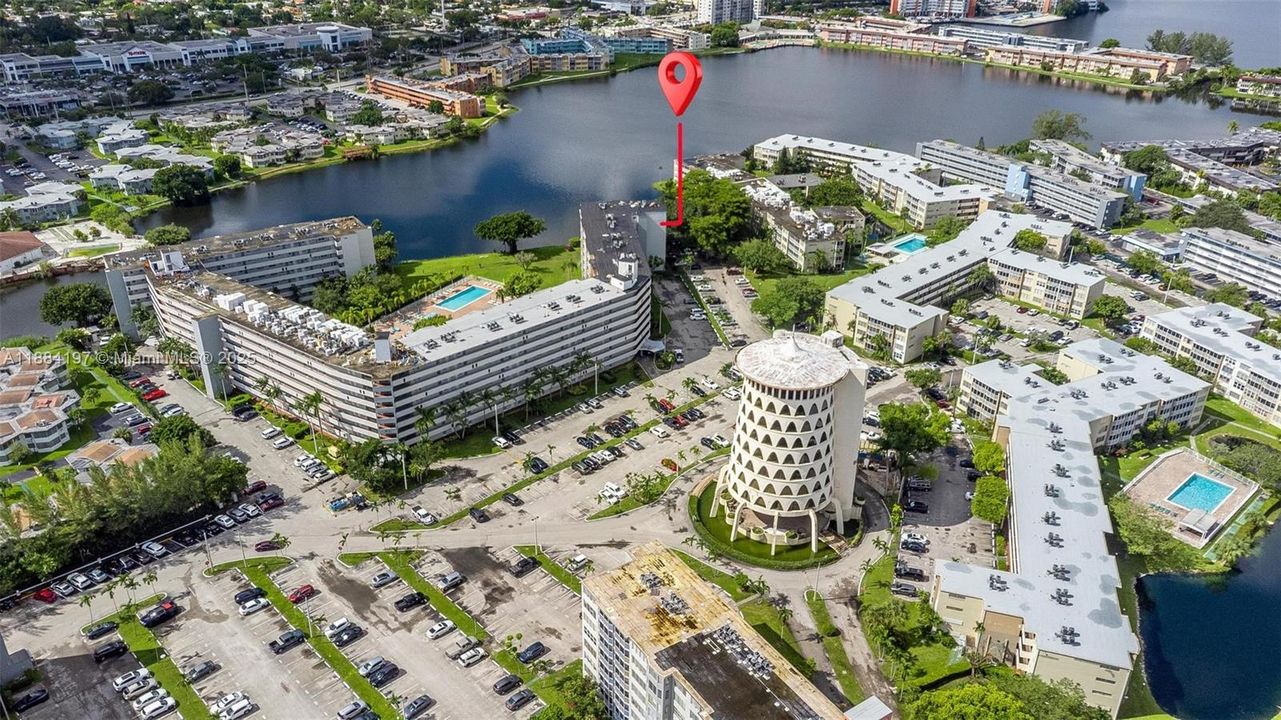 待售: $245,000 (2 贝兹, 2 浴室, 1633 平方英尺)