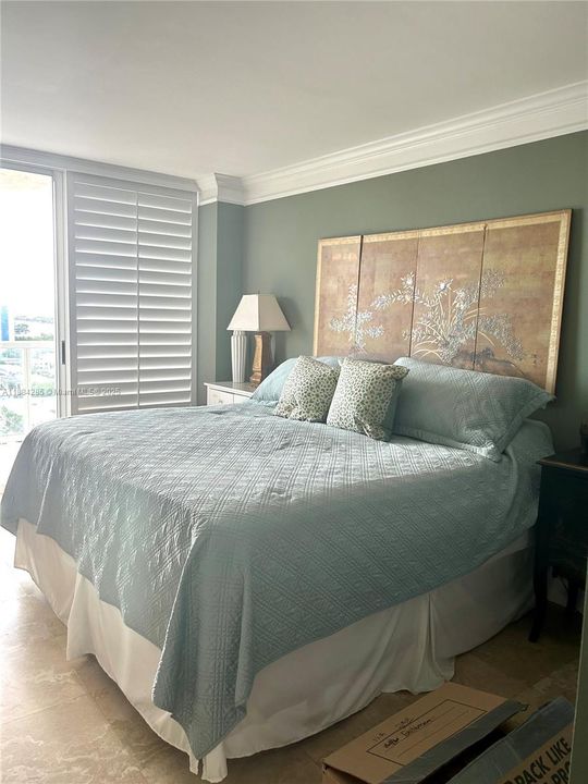 Activo con contrato: $1,100,000 (2 camas, 2 baños, 1410 Pies cuadrados)