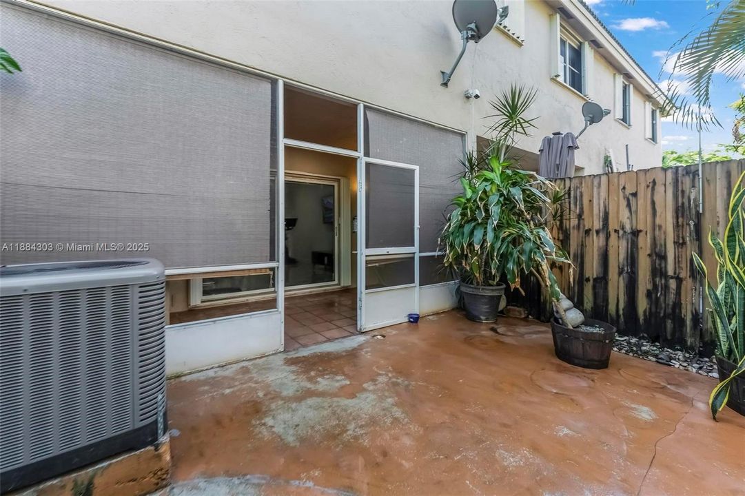 En Venta: $479,100 (2 camas, 2 baños, 1260 Pies cuadrados)