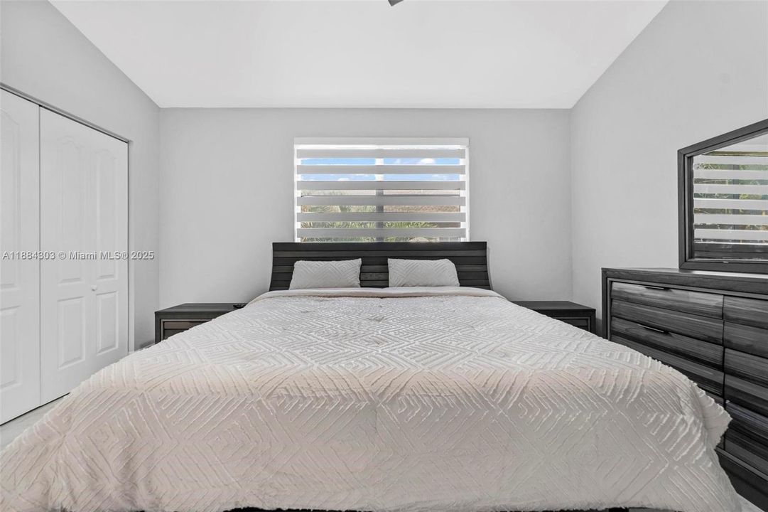 En Venta: $479,100 (2 camas, 2 baños, 1260 Pies cuadrados)