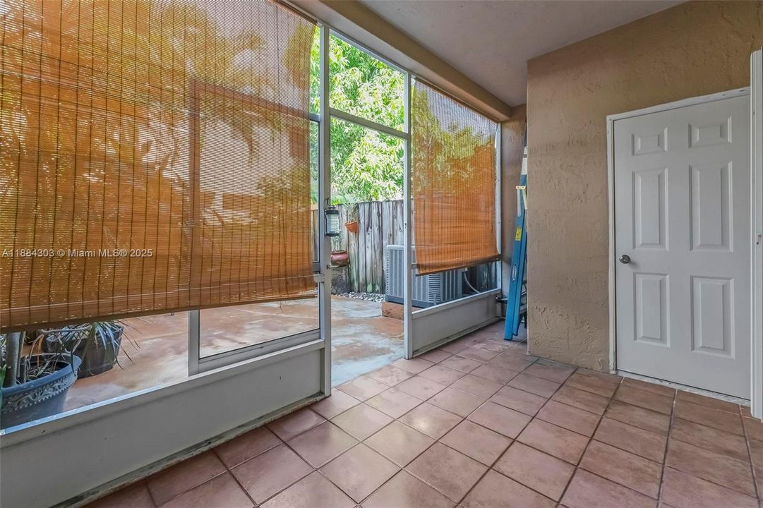 En Venta: $479,100 (2 camas, 2 baños, 1260 Pies cuadrados)