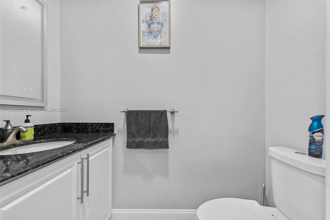 En Venta: $479,100 (2 camas, 2 baños, 1260 Pies cuadrados)