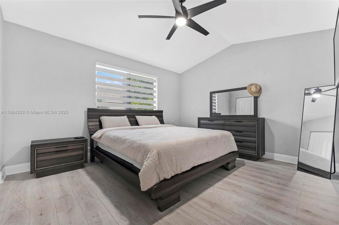 En Venta: $479,100 (2 camas, 2 baños, 1260 Pies cuadrados)