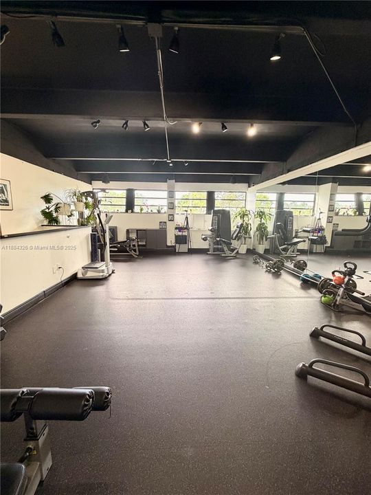 Activo con contrato: $325,000 (0 camas, 0 baños, 0 Pies cuadrados)