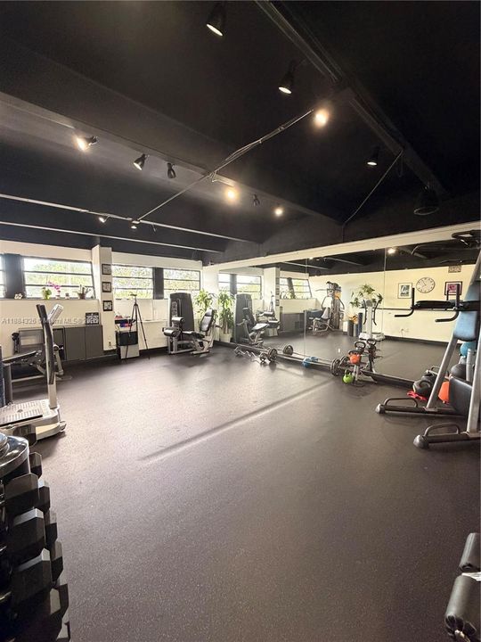 Activo con contrato: $325,000 (0 camas, 0 baños, 0 Pies cuadrados)