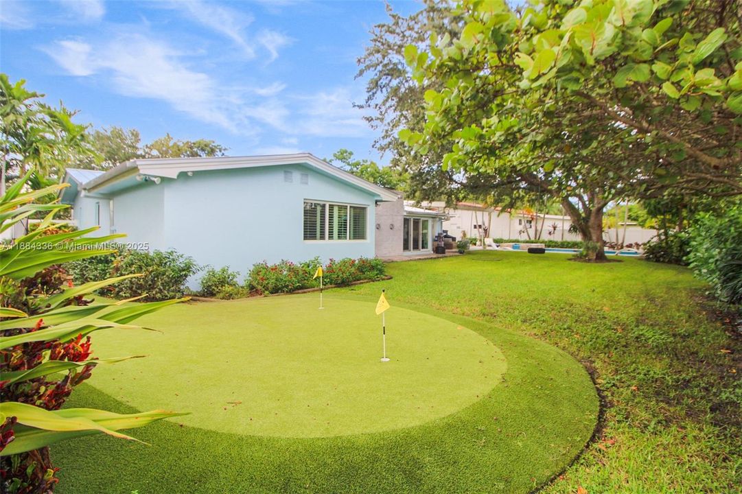 待售: $1,350,000 (4 贝兹, 3 浴室, 2289 平方英尺)