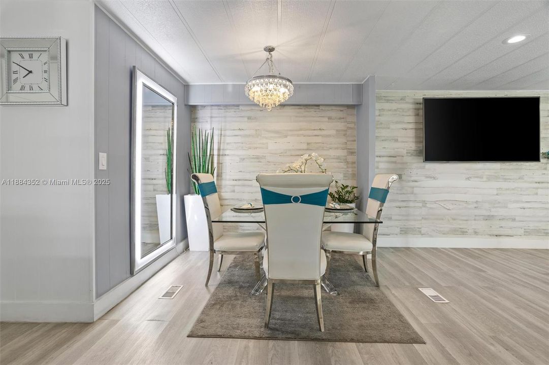 待售: $130,000 (3 贝兹, 2 浴室, 0 平方英尺)