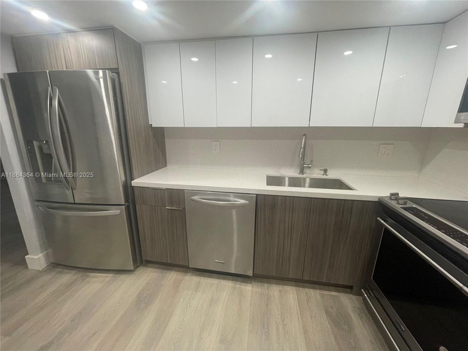 Activo con contrato: $474,000 (2 camas, 2 baños, 1219 Pies cuadrados)