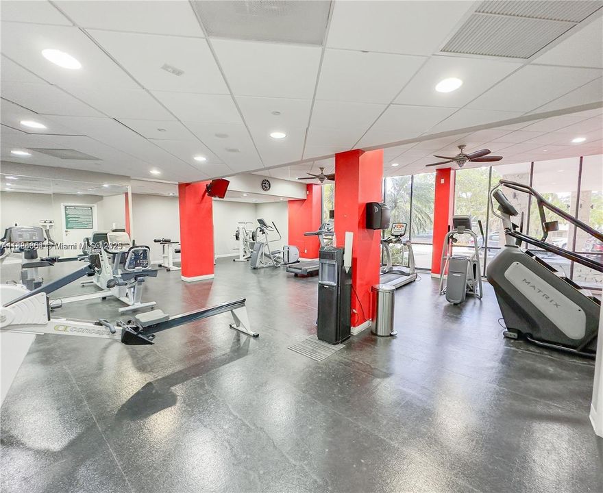 Activo con contrato: $474,000 (2 camas, 2 baños, 1219 Pies cuadrados)