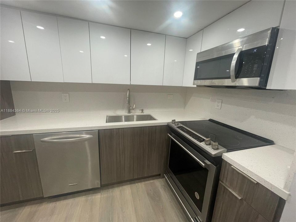 Activo con contrato: $474,000 (2 camas, 2 baños, 1219 Pies cuadrados)