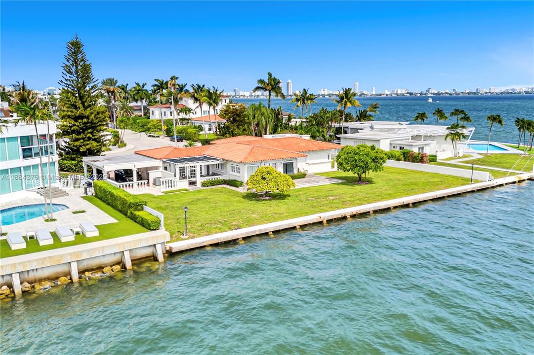 For Sale: $10,750,000 (0.41 acres)