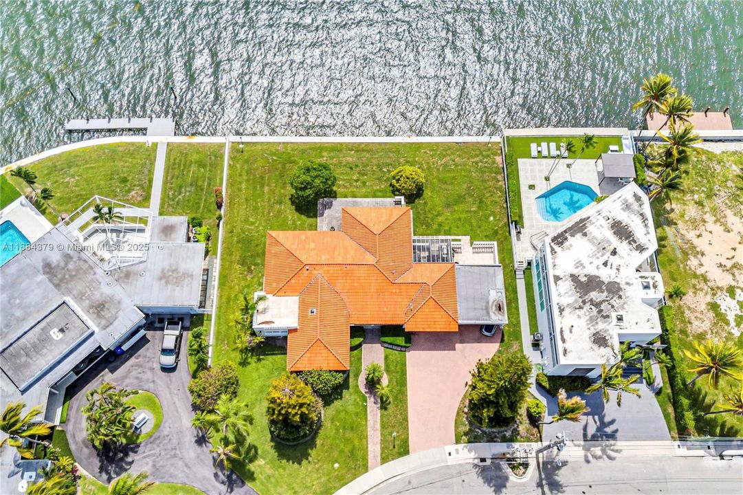 For Sale: $10,750,000 (0.41 acres)