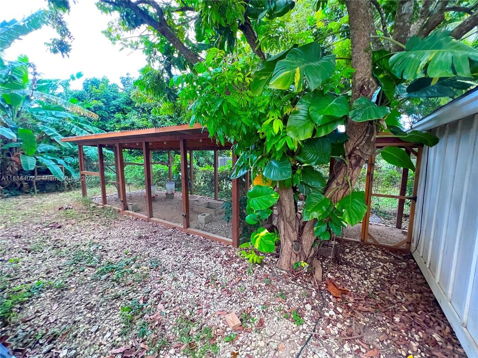 Attached Chicken Run