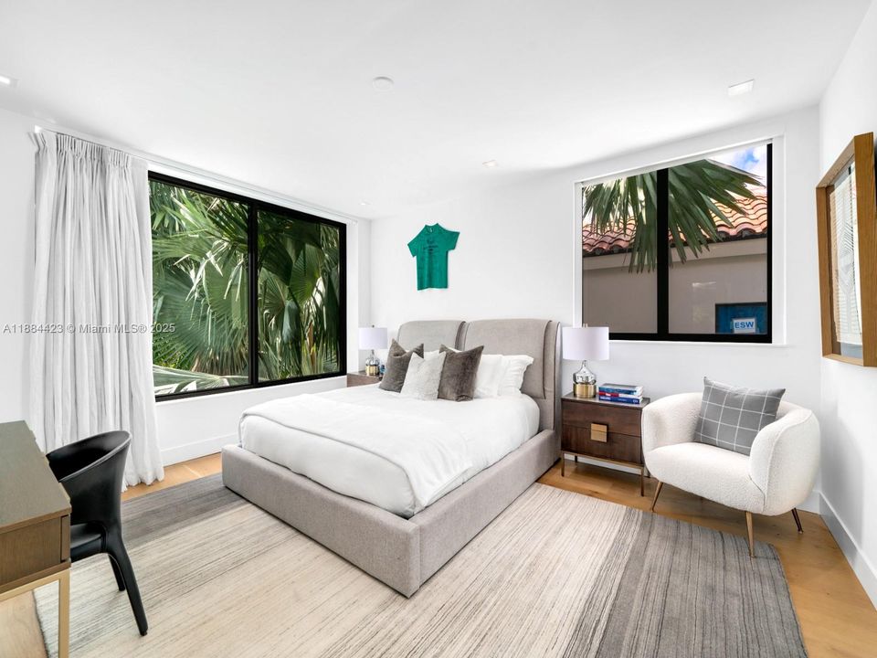 For Sale: $9,300,000 (5 beds, 5 baths, 5378 Square Feet)