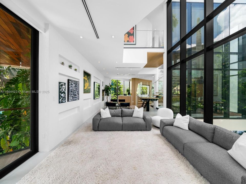 For Sale: $9,300,000 (5 beds, 5 baths, 5378 Square Feet)