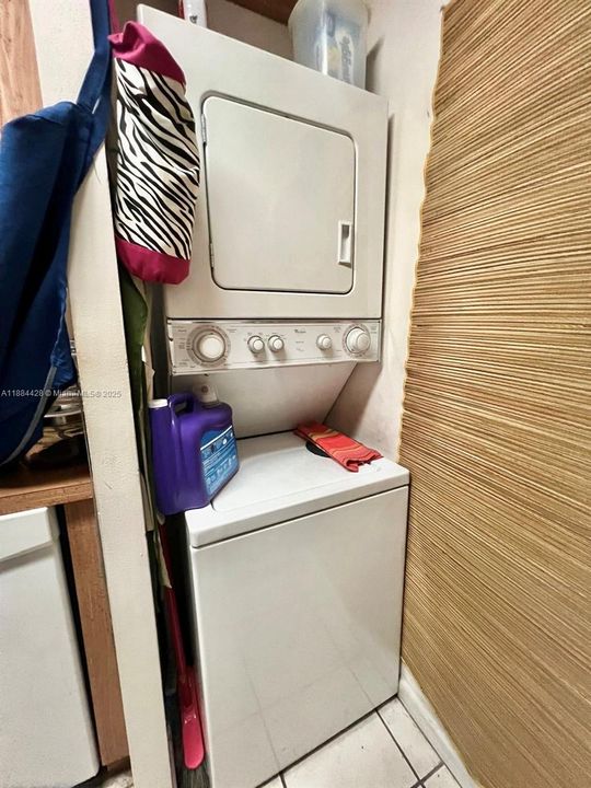 Недавно продано: $155,000 (2 спален, 2 ванн, 768 Квадратных фут)