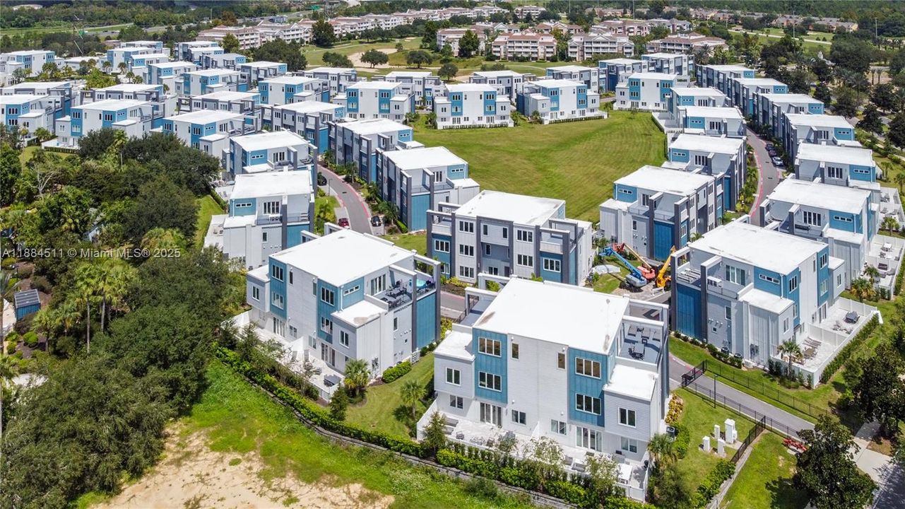 На продажу: $350,900 (5 спален, 4 ванн, 1726 Квадратных фут)