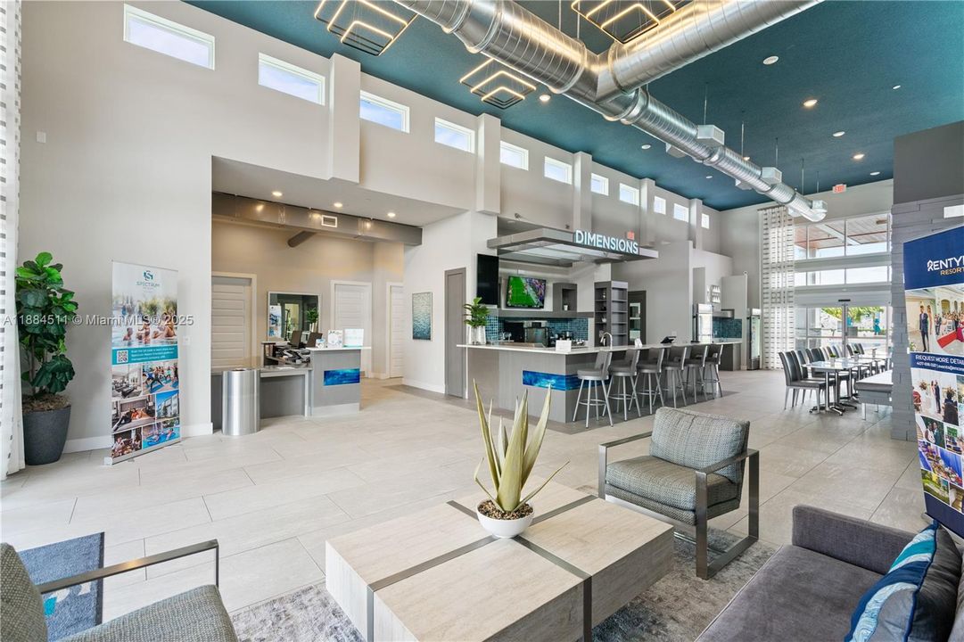 На продажу: $350,900 (5 спален, 4 ванн, 1726 Квадратных фут)