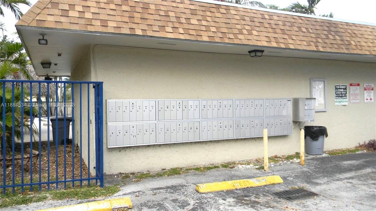 mail boxes