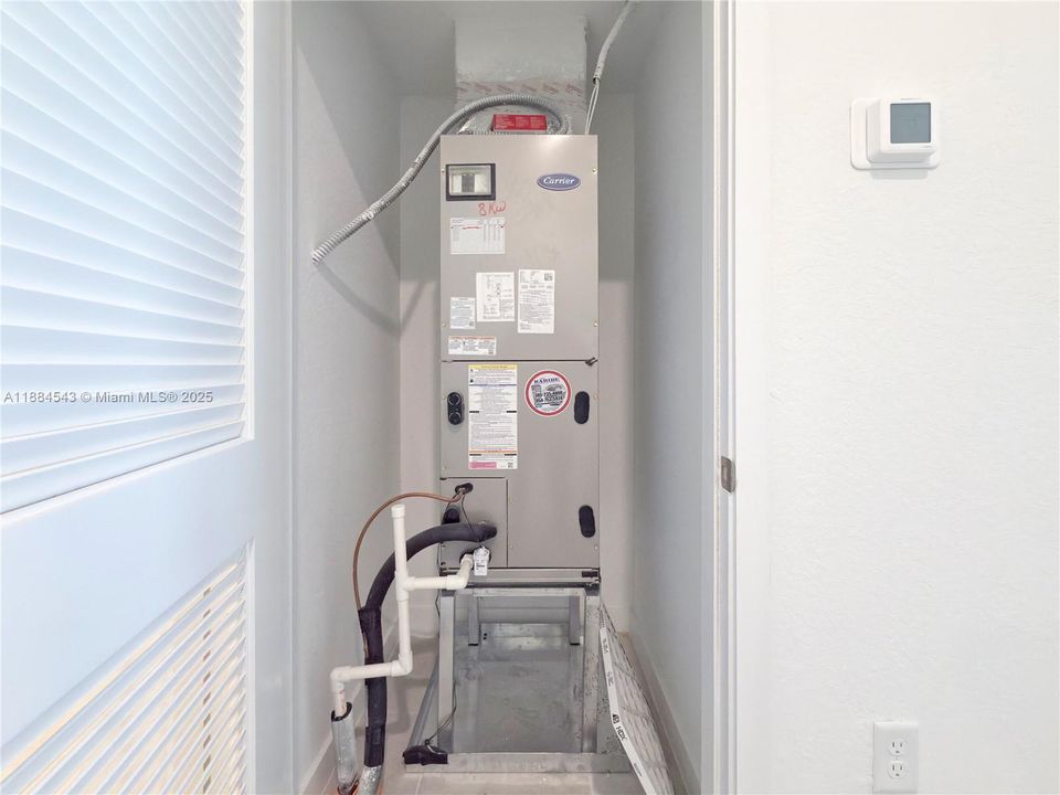 For Sale: $489,990 (3 beds, 2 baths, 1597 Square Feet)