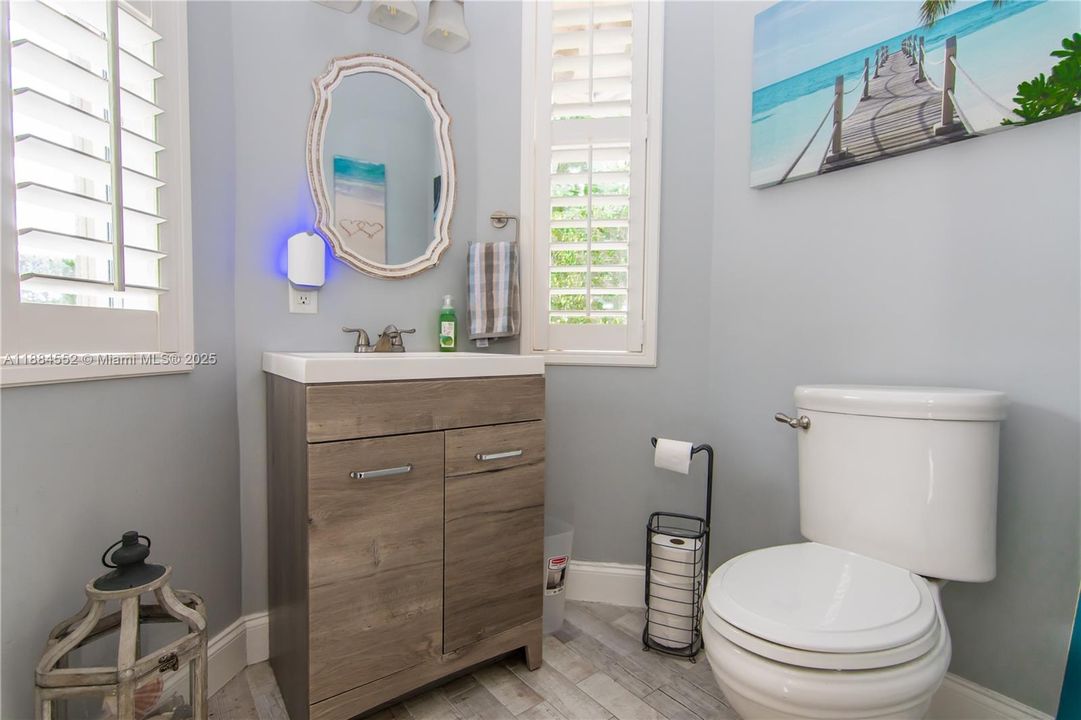 待售: $1,350,000 (5 贝兹, 3 浴室, 3792 平方英尺)