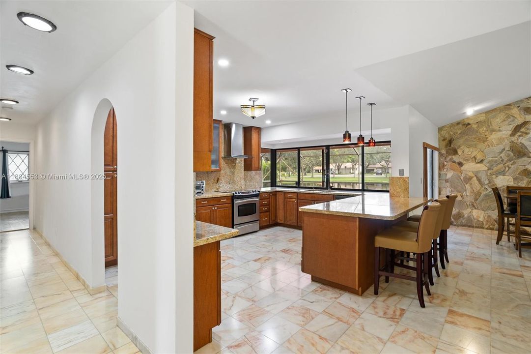 В аренду: $5,800 (4 спален, 3 ванн, 2374 Квадратных фут)