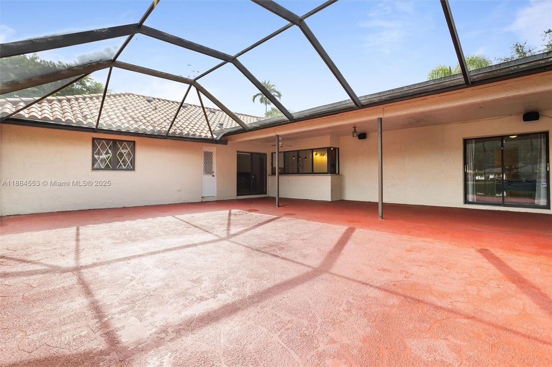 В аренду: $5,800 (4 спален, 3 ванн, 2374 Квадратных фут)