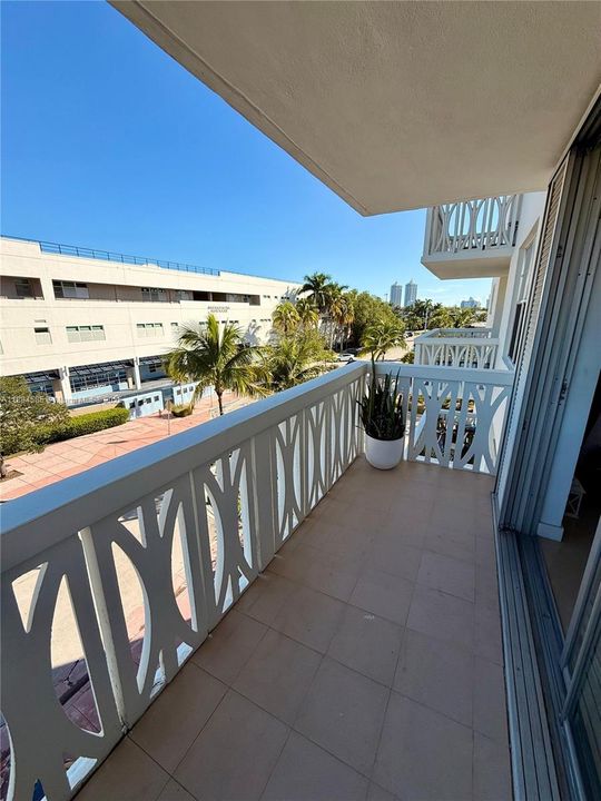 На продажу: $349,000 (1 спален, 1 ванн, 775 Квадратных фут)