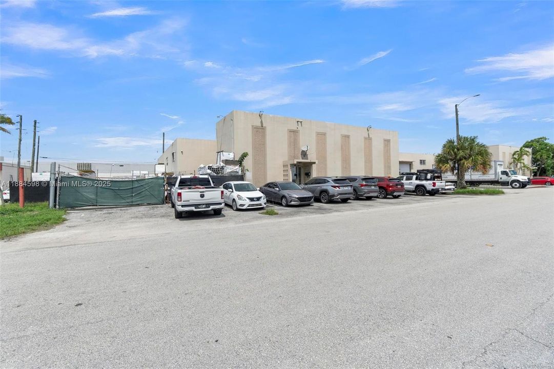 For Sale: $5,495,000 (0 beds, 0 baths, 0 Square Feet)