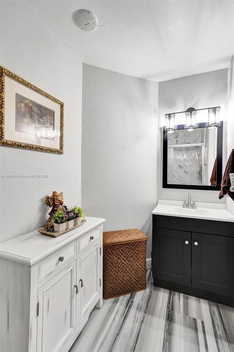 Recently Sold: $399,999 (3 beds, 2 baths, 1631 Square Feet)