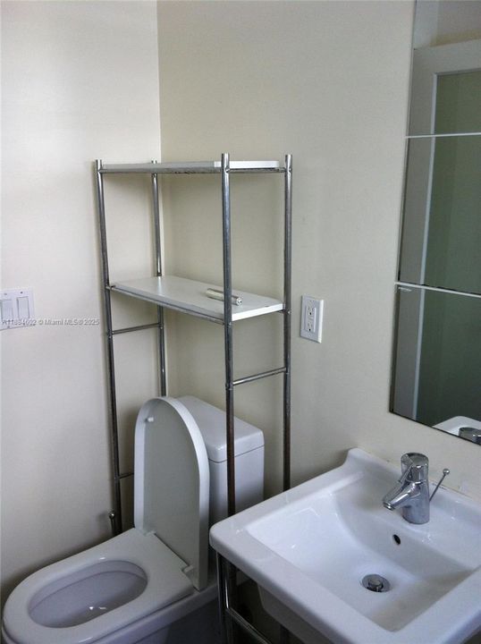 En Venta: $210,000 (0 camas, 1 baños, 431 Pies cuadrados)