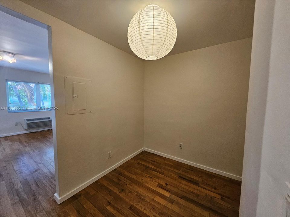 En Venta: $210,000 (0 camas, 1 baños, 431 Pies cuadrados)