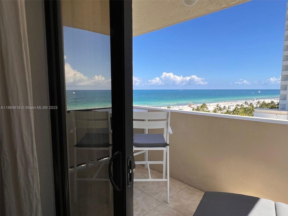 Active With Contract: $5,100 (2 beds, 2 baths, 1220 Square Feet)