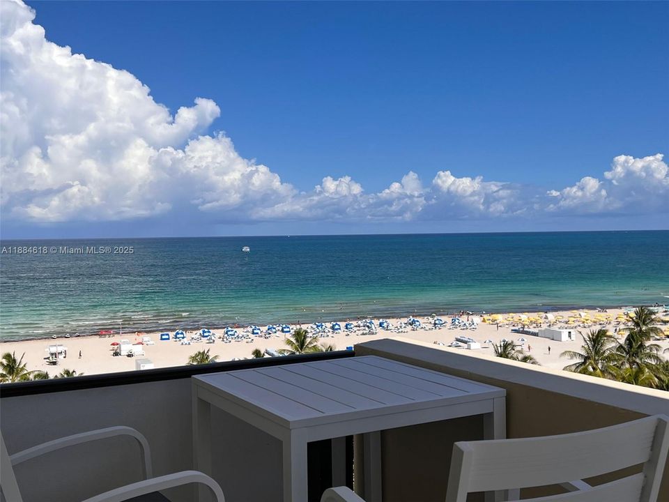 Active With Contract: $5,100 (2 beds, 2 baths, 1220 Square Feet)