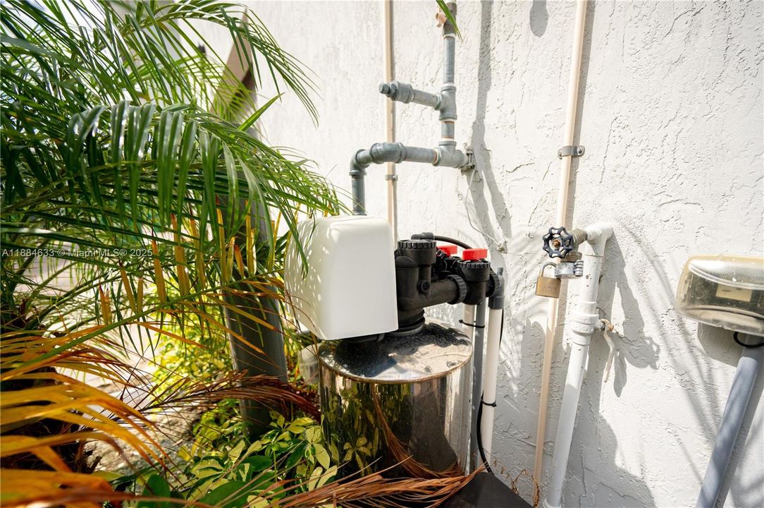 Alkaline water system