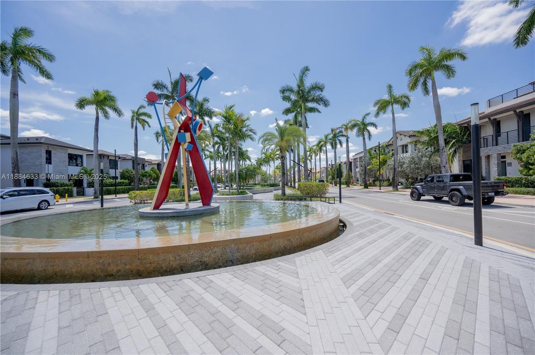 最近售出: $1,100,000 (4 贝兹, 3 浴室, 2863 平方英尺)