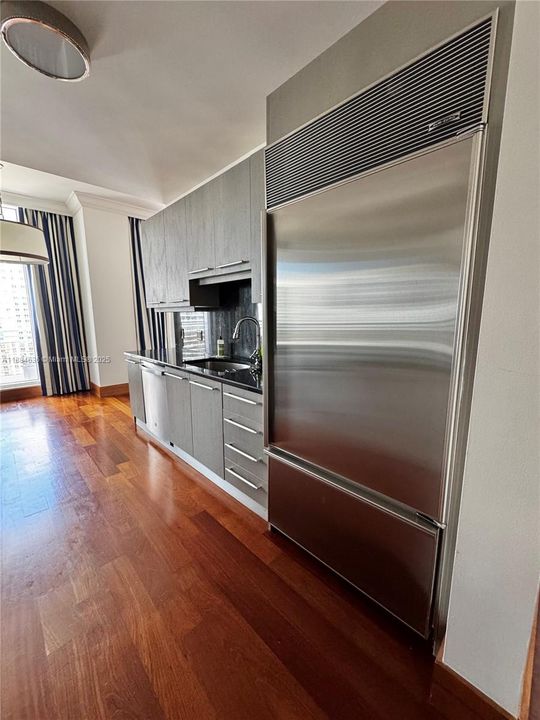 Recently Sold: $1,325,000 (2 beds, 2 baths, 1505 Square Feet)