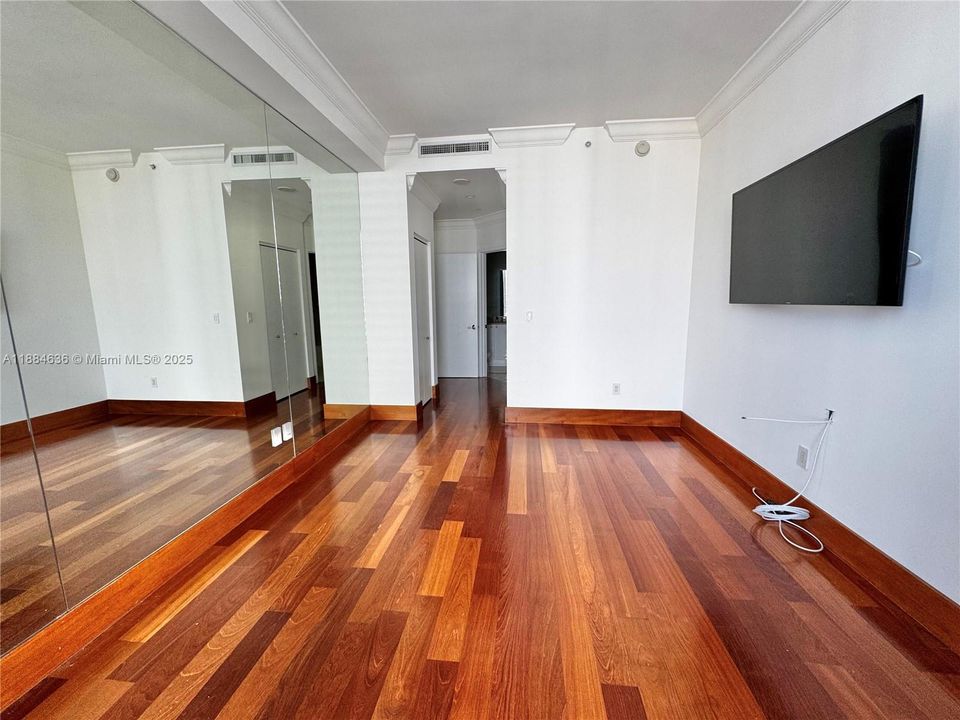 Recently Sold: $1,325,000 (2 beds, 2 baths, 1505 Square Feet)