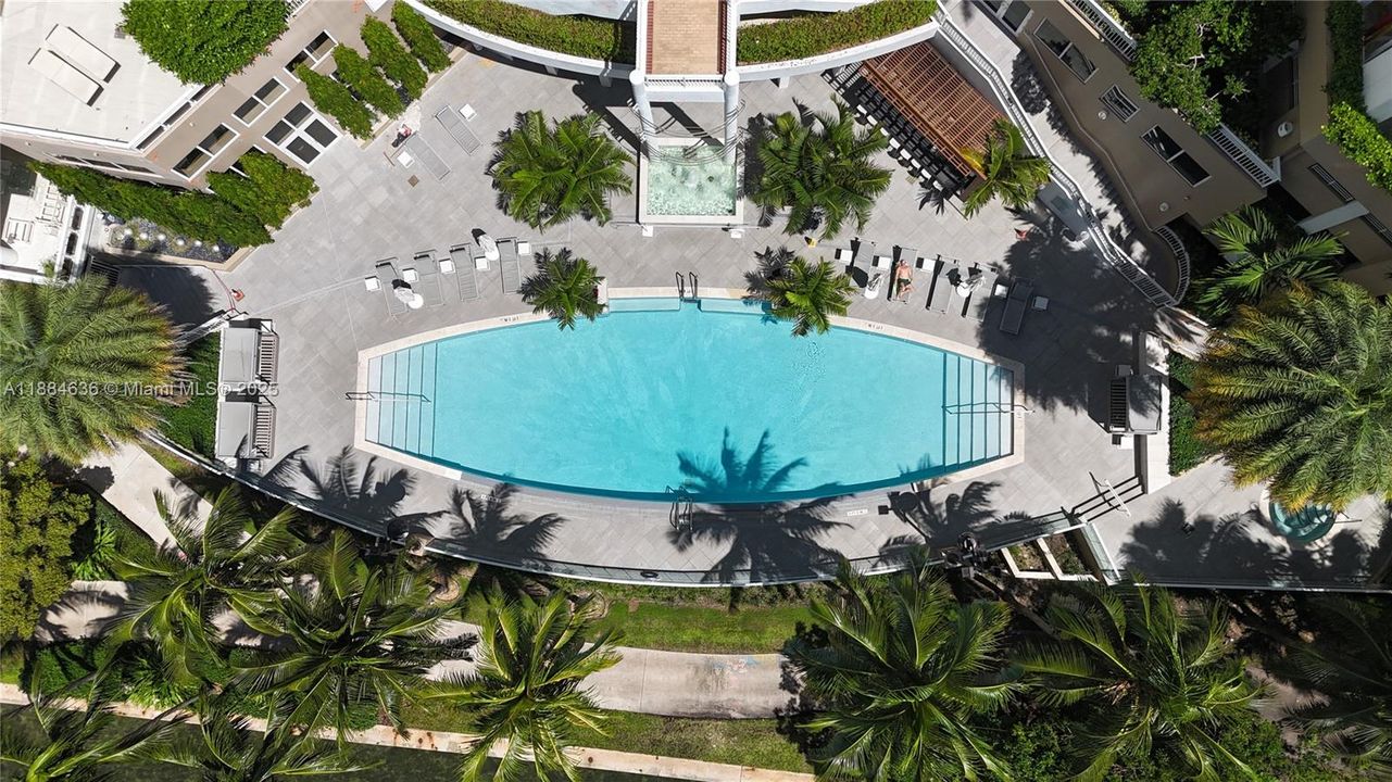 Recently Sold: $1,325,000 (2 beds, 2 baths, 1505 Square Feet)