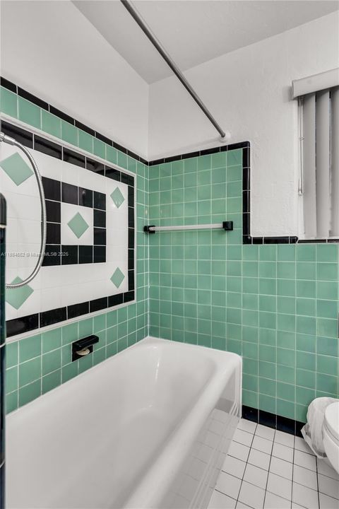 Recientemente alquilado: $3,000 (2 camas, 1 baños, 1353 Pies cuadrados)