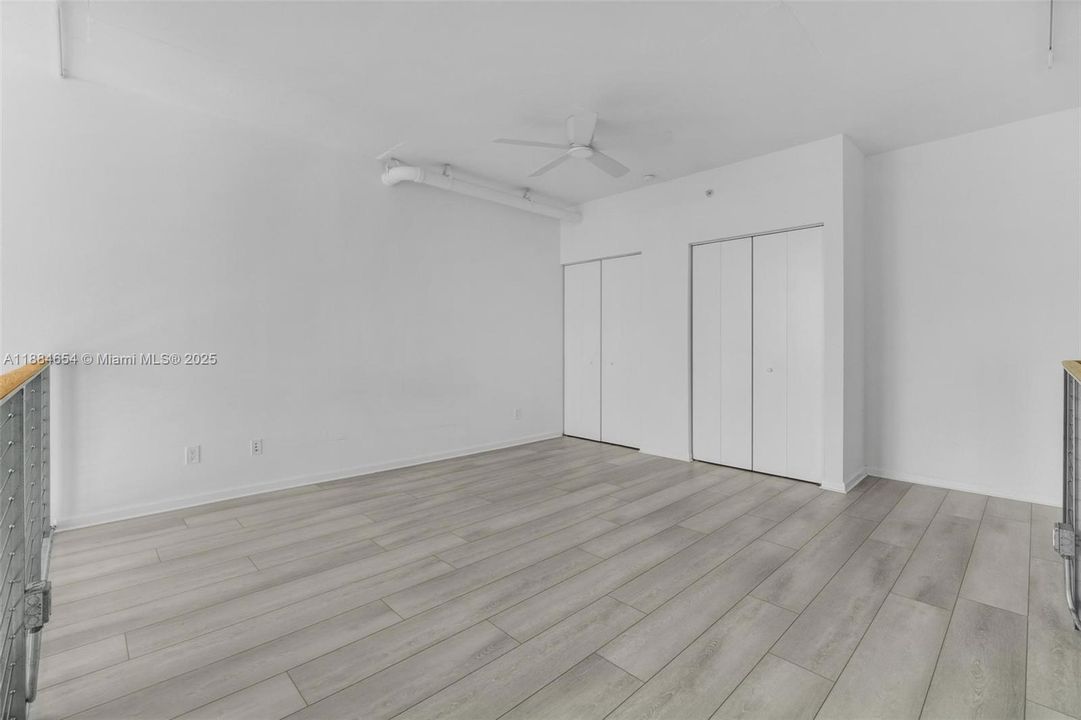 待售: $595,000 (2 贝兹, 2 浴室, 1255 平方英尺)