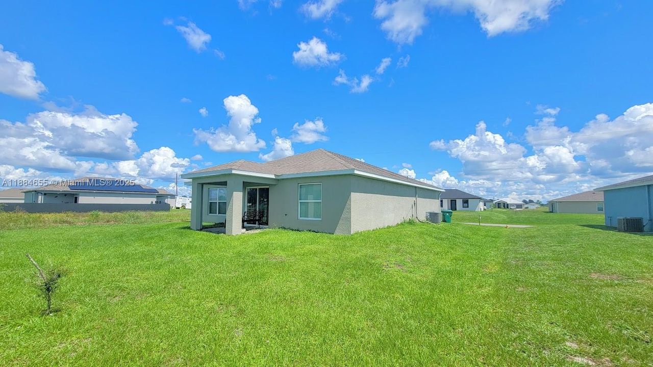 7011 Waldo Circle, LaBelle, FL 33935 - 3BR/2BA Home in Port LaBelle, FL