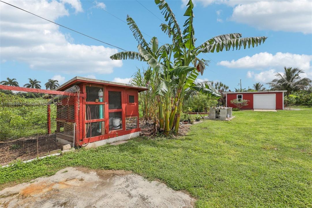 Active With Contract: $950,000 (2 beds, 2 baths, 1148 Square Feet)