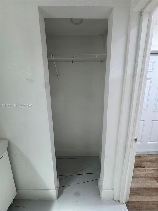 Recently Rented: $1,100 (0 beds, 1 baths, 0 Square Feet)