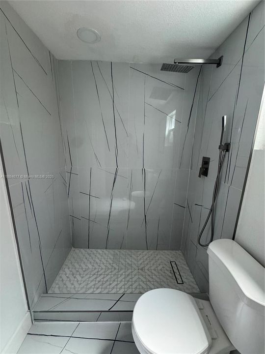 Recently Rented: $1,100 (0 beds, 1 baths, 0 Square Feet)