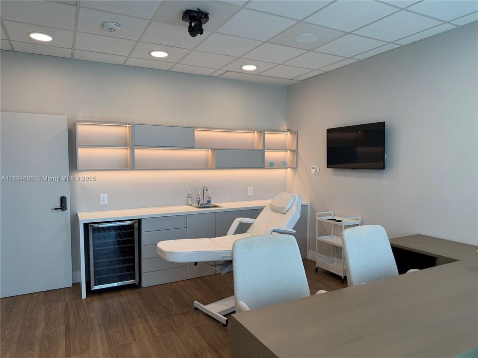 В аренду: $78 (0 спален, 0 ванн, 0 Квадратных фут)