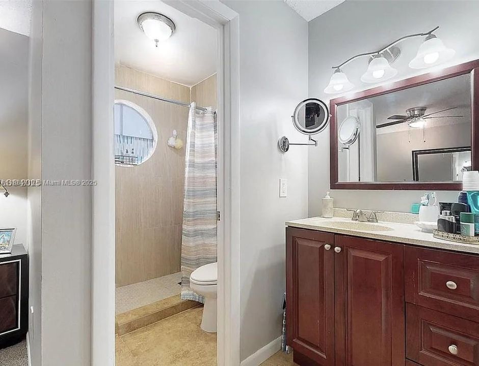 最近租的: $2,950 (3 贝兹, 2 浴室, 1340 平方英尺)