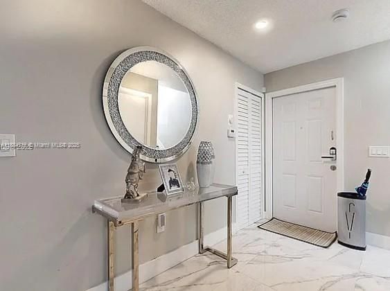 最近租的: $2,950 (3 贝兹, 2 浴室, 1340 平方英尺)